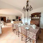 Dom wakacyjny Alba, Sejour En Bord De *